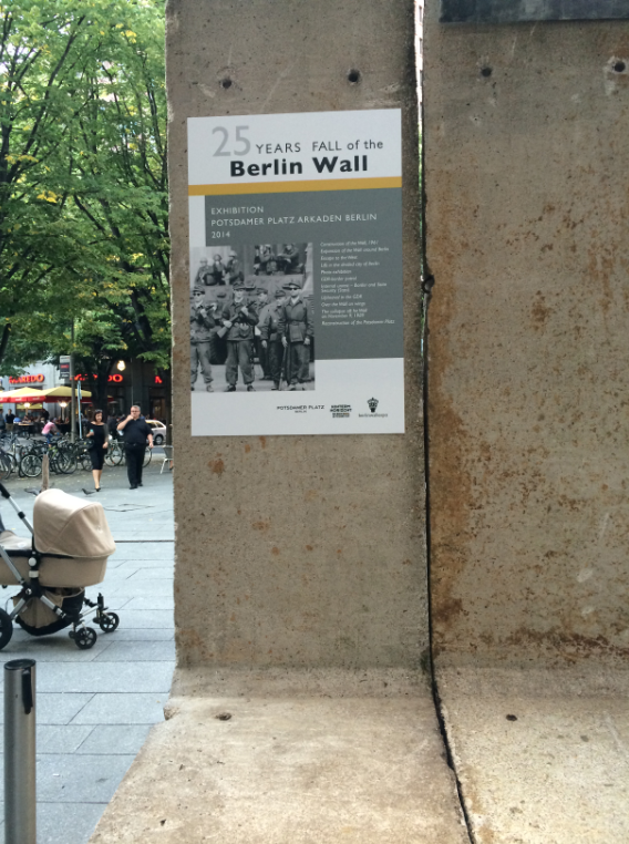 Berlim lembra os 25 anos da queda do muro